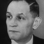 Bild zur Biografie von <b>Martin Niemöller</b> - B4001-cube
